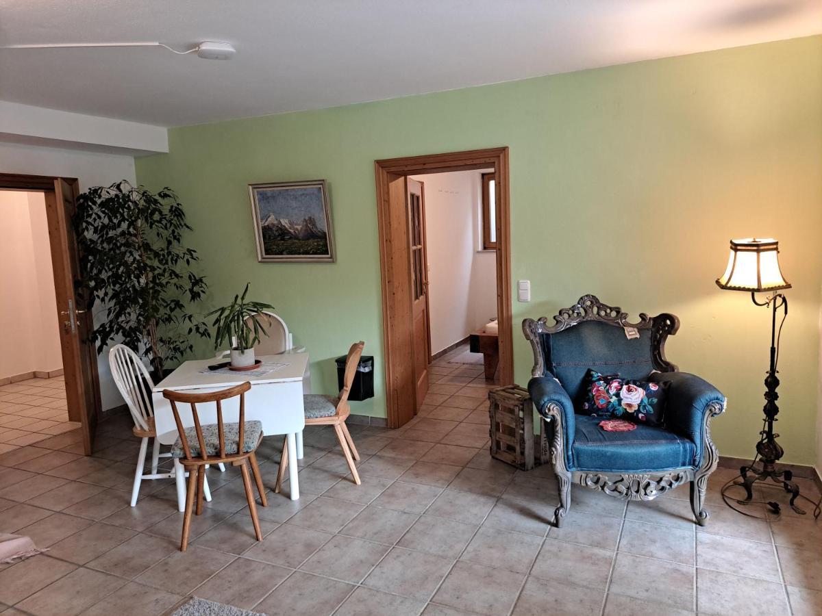 גרמיש-פרטנקירכן Zur Schoenen Aussicht Hotel Garni מראה חיצוני תמונה
